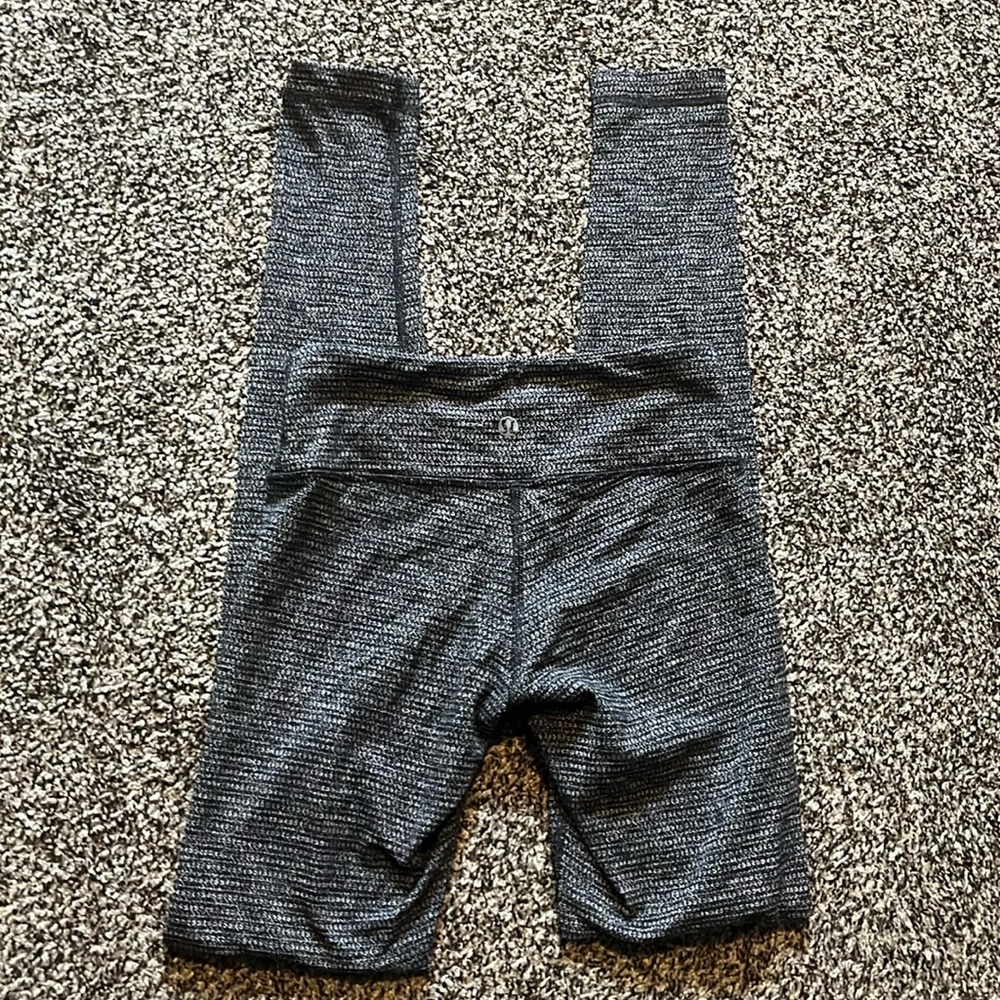 Lululemon High Times Pant
Coco Pique Black - Picture 3 of 10